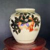 Bình hoa Kutani Nhật bản vẽ tay hoạ tiết chiếc lá và trái lựu