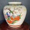 Bình hoa Kutani Nhật bản vẽ hoa mẫu đơn và chim phượng hoàng